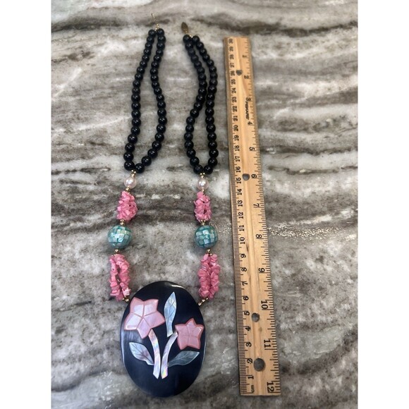 Vintage Lee Sands Flowers Necklace And Earrings Set Clip On Pink Green Black - Picture 8 of 9